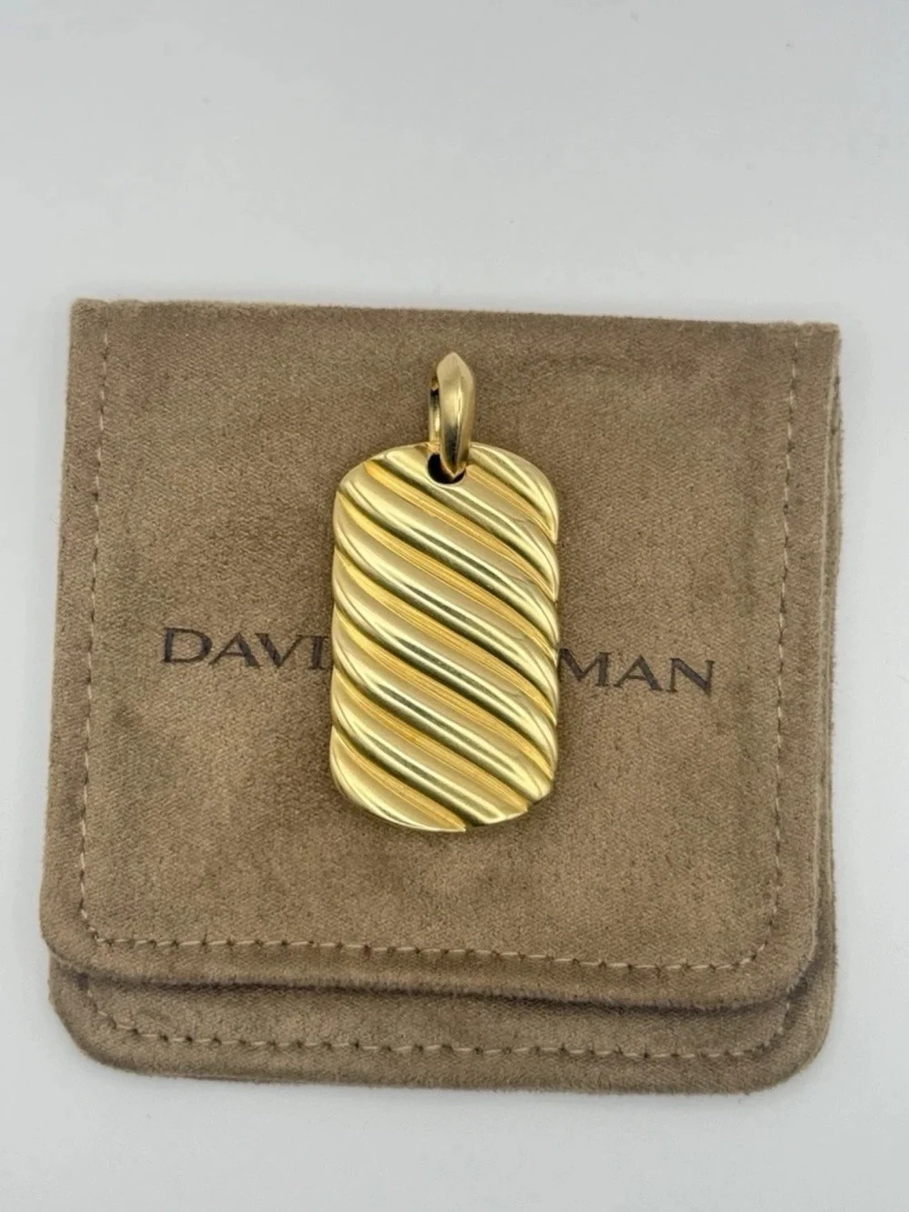 ORIGINAL 18k yellow gold David Yurman Gold Sculpted Wave Dog Tag Pendant Charm